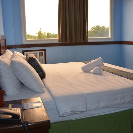 Alu Hotel Davao Zewnętrze zdjęcie