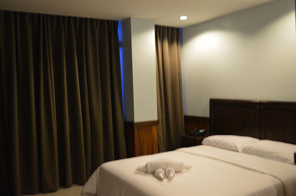 Alu Hotel Davao Zewnętrze zdjęcie