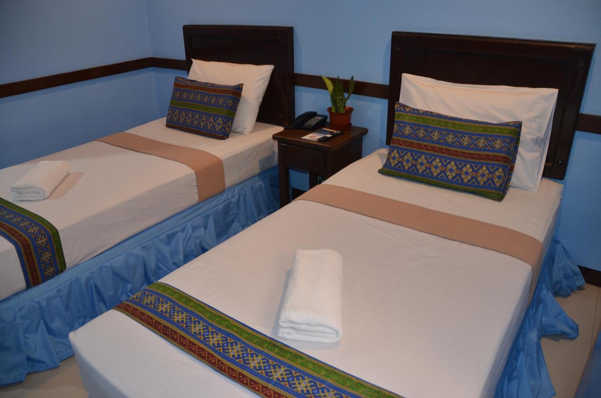 Alu Hotel Davao Zewnętrze zdjęcie