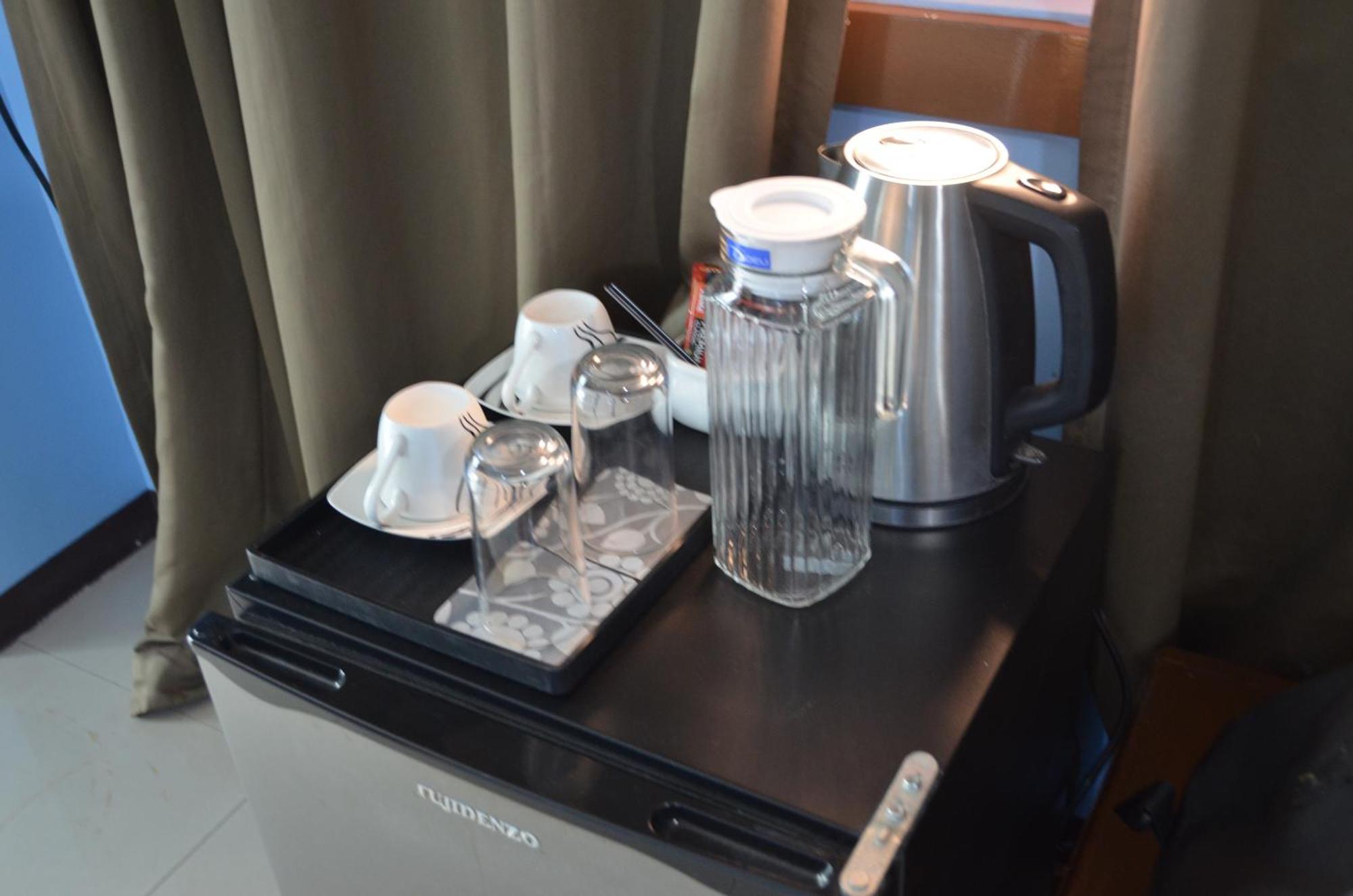Alu Hotel Davao Zewnętrze zdjęcie