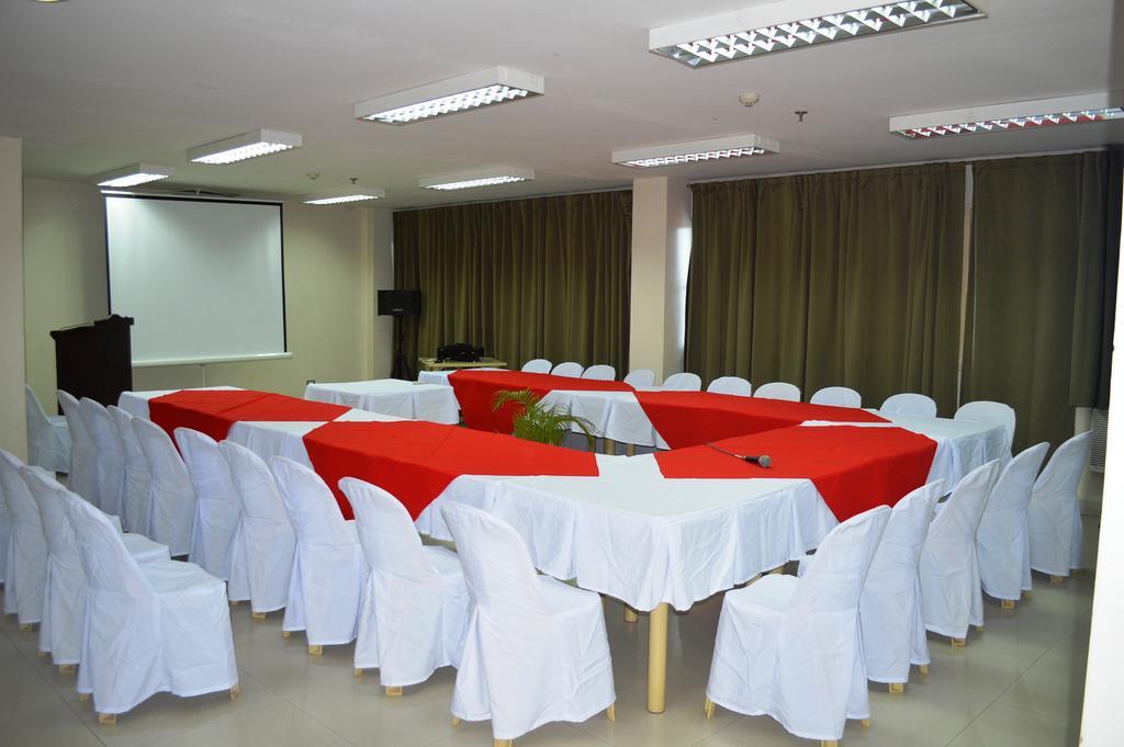 Alu Hotel Davao Zewnętrze zdjęcie