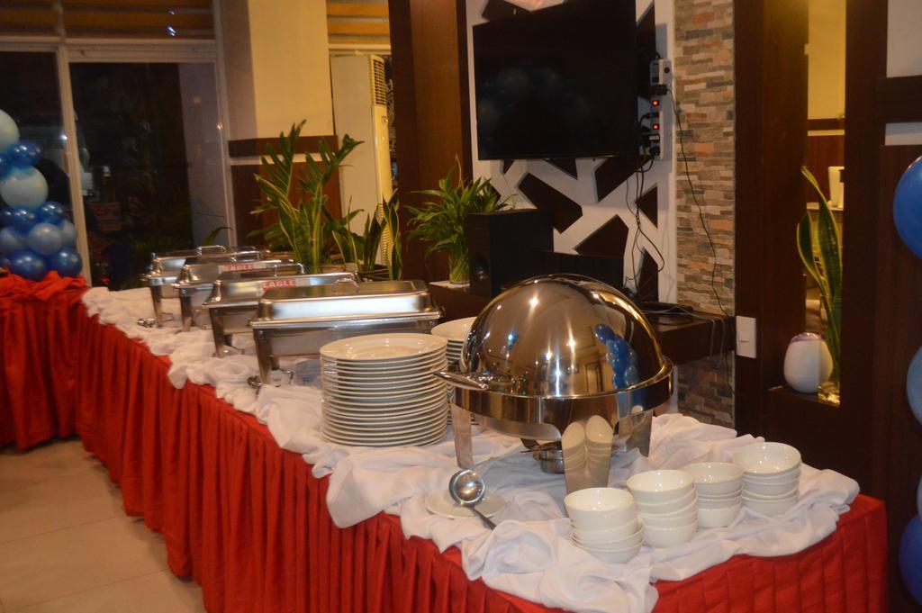 Alu Hotel Davao Zewnętrze zdjęcie