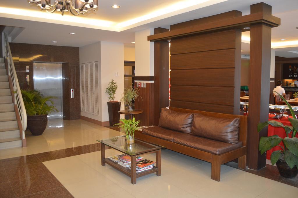 Alu Hotel Davao Zewnętrze zdjęcie