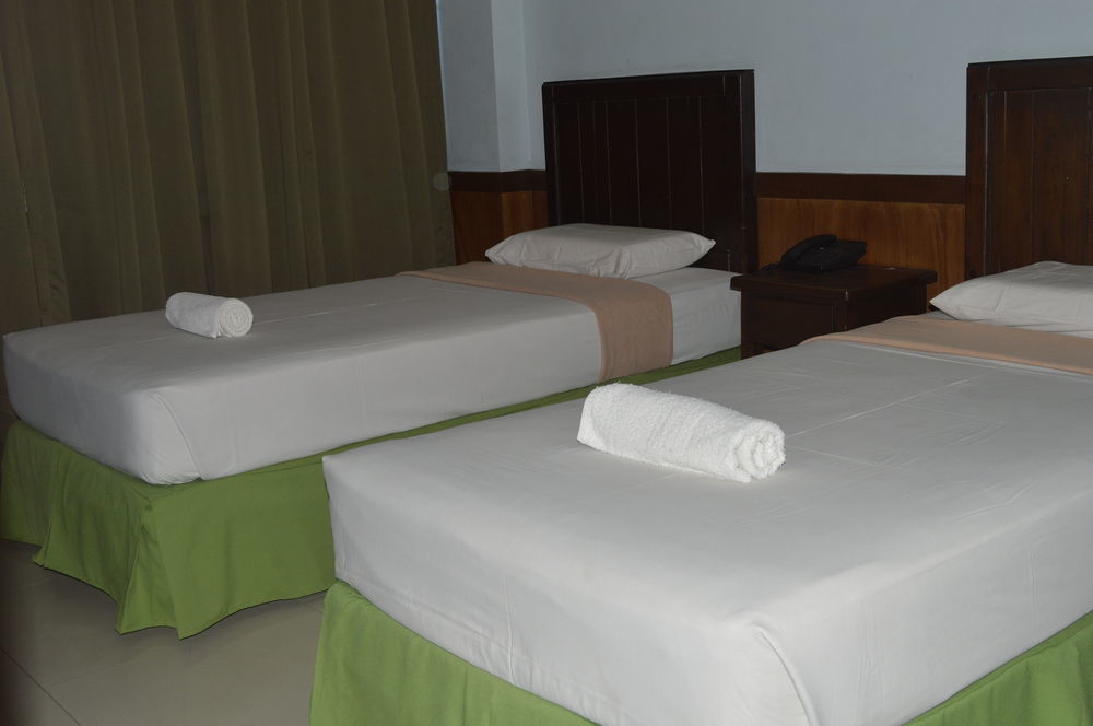 Alu Hotel Davao Zewnętrze zdjęcie