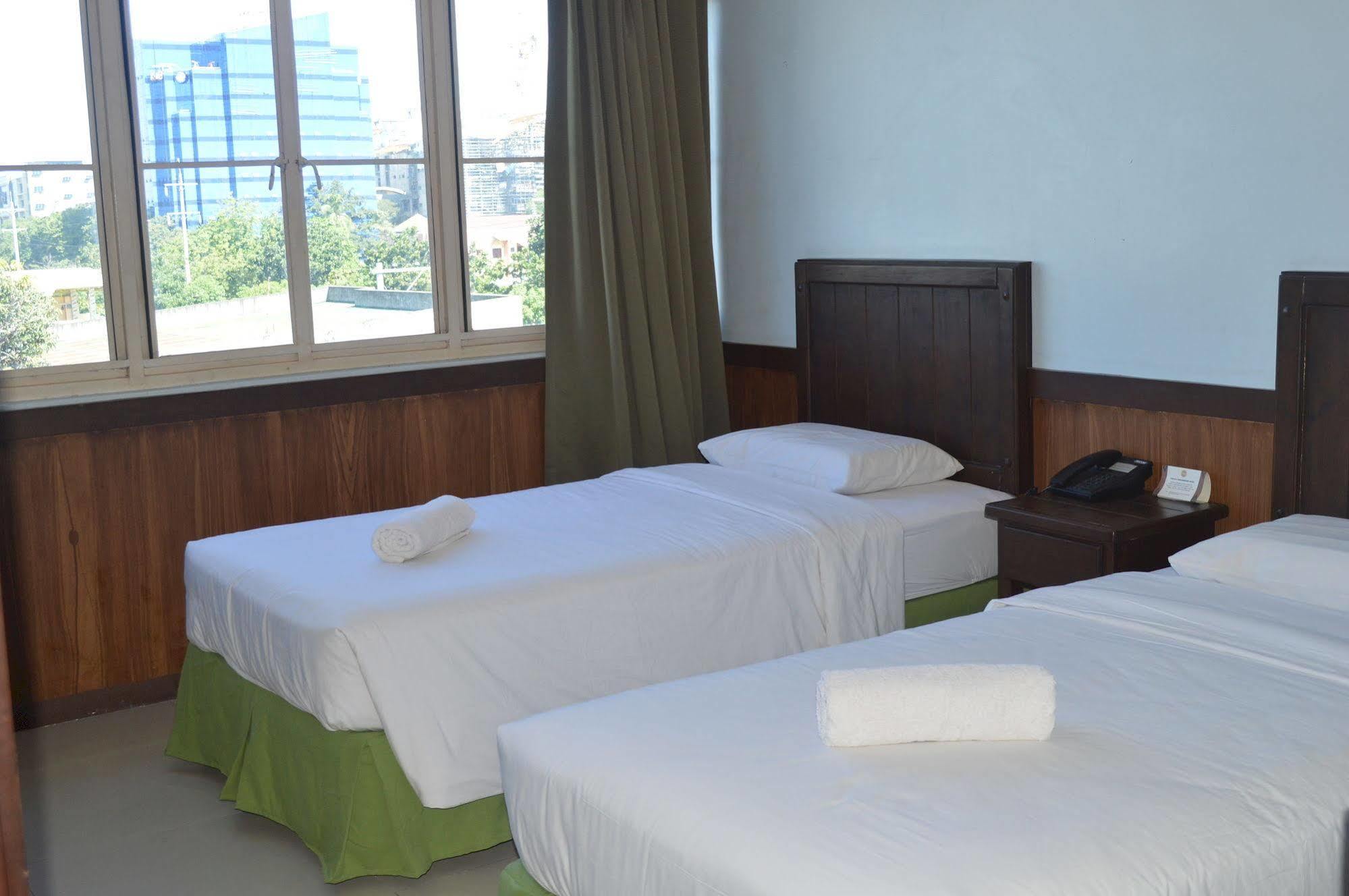 Alu Hotel Davao Zewnętrze zdjęcie