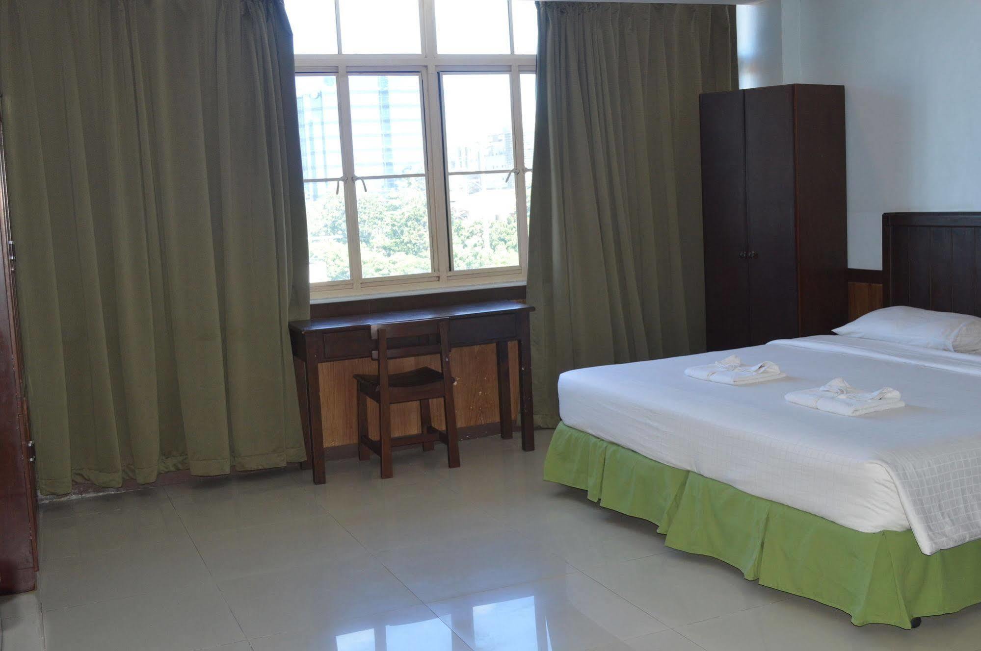 Alu Hotel Davao Zewnętrze zdjęcie