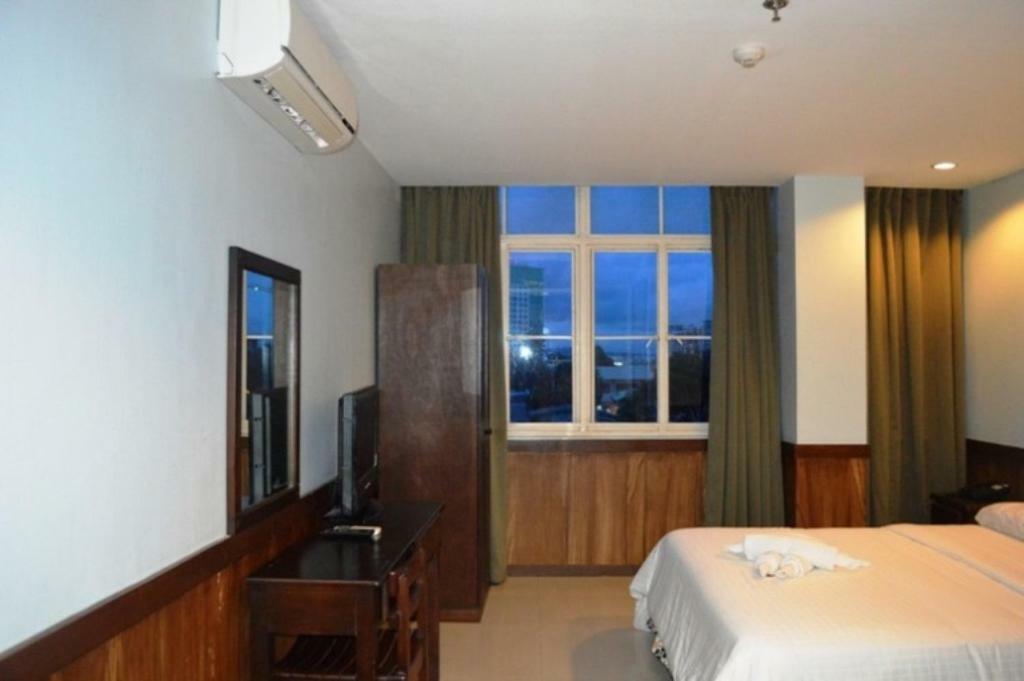 Alu Hotel Davao Zewnętrze zdjęcie
